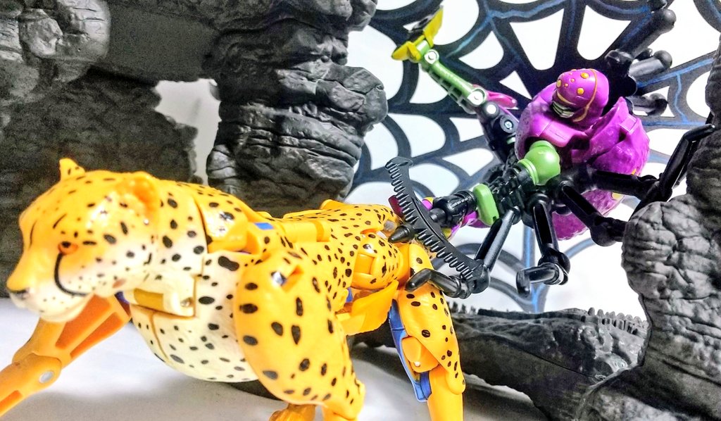 WFCキングダム以降のビーストキャラリメイクの中で、1番の傑作はタランスだと思う

#トランスフォーマー
#ビーストウォーズ