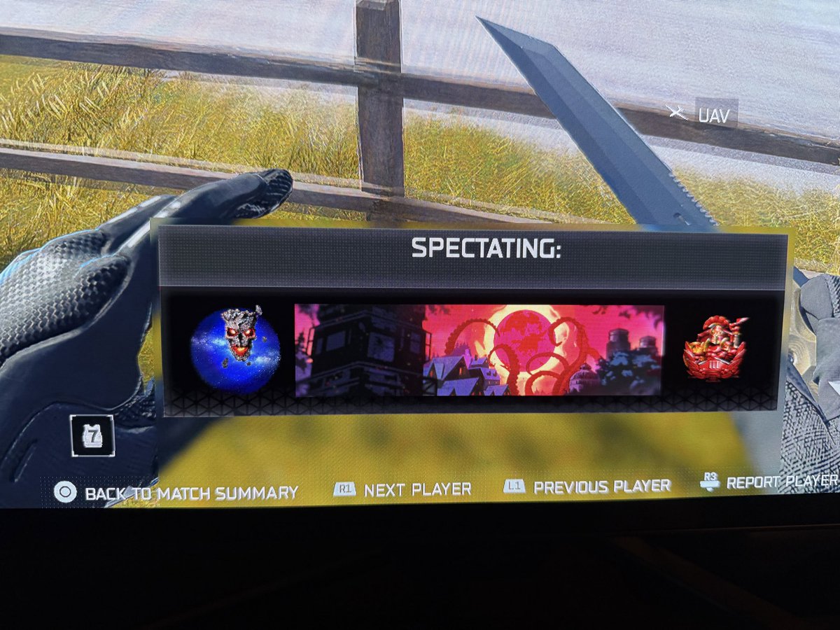 jgeek85's tweet photo. @TreyarchCM @CODUpdates @LawrenceMetten Back to back games. Under map and invisible player. https://t.co/3jccxhOh2c