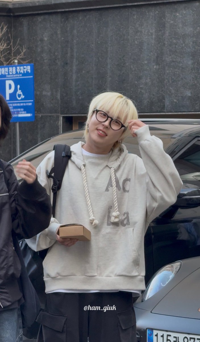 해토 tweet media
