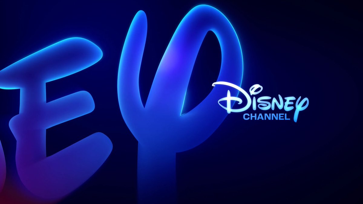 🚨 | Celebrate the 20th anniversary of Hannah Montana with Disney Channel! FULL MARCH 24TH SCHEDULE:

3:00pm - Lilly, Do You Want to Know a Secret?
3:30pm - When You Wish You Were the Star
4:00pm - Achy Jakey Heart
5:00pm - Miley Says Goodbye?
6:00pm  - He Could Be the One