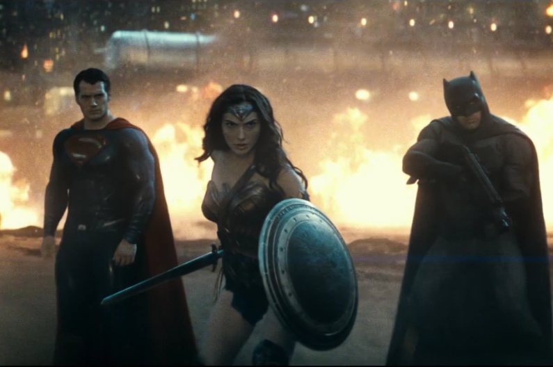 DCLegacy_'s tweet photo. « Les meilleures œuvres, et je suis sûr que tu seras d’accord, sont souvent celles qui divisent, qui suscitent la discussion et qui bousculent nos attentes et tu es très doué pour ça. »

Zack Snyder : « Je connais très bien ce concept. » 😭 https://t.co/SgFTzzGg2v