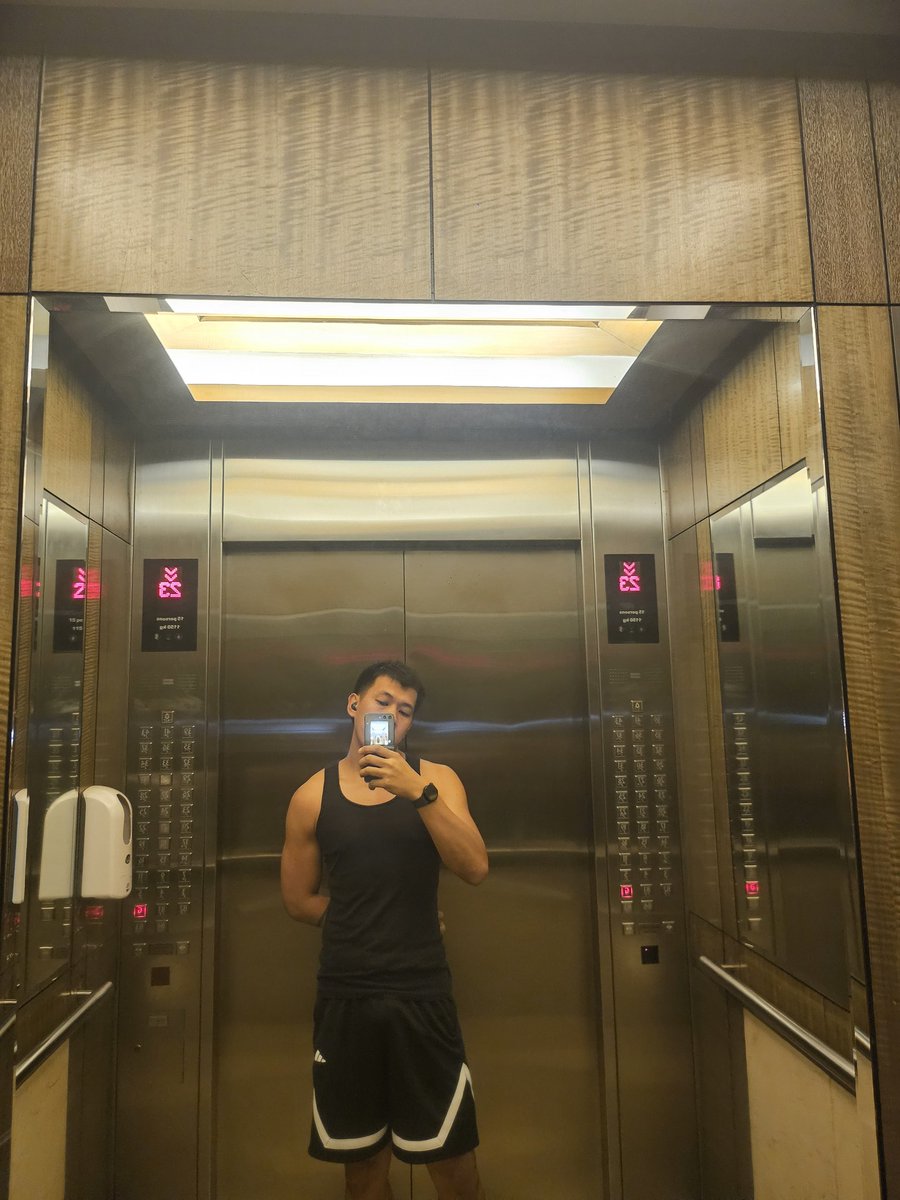 Johnvincentarce's tweet photo. Kape? https://t.co/RFZ6uHCsaP