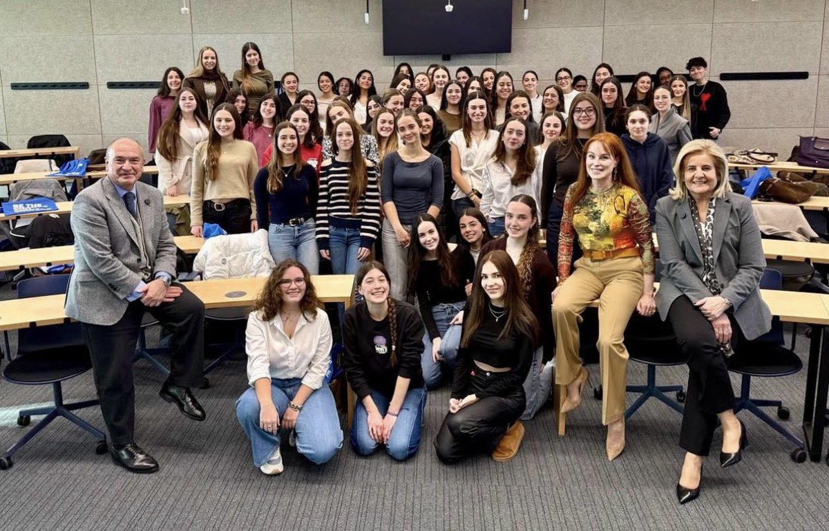 FundacionCEOE tweet media