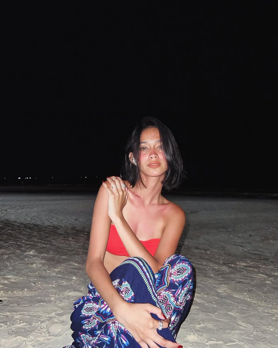 lucy 🦋🍬 tweet media