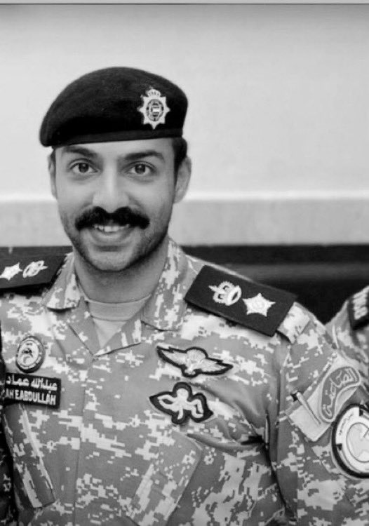Abdullah71_q8's tweet photo. رحم الله شهداء الواجب الابطال، وأسكنهم فسيح جناته، وجزاهم خير الجزاء على ما قدموه من تضحية وفداء لحماية الوطن وأهله.
نسأل الله أن يتقبلهم من الشهداء، وأن يلهم أهلهم وذويهم الصبر والسلوان، وأن يحفظ الكويت وأهلها من كل سوء. 

إنا لله وإنا إليه راجعون.
المجد والخلود لشهداء الواجب، فهم باقون في ذاكرة الوطن وقلوب أبنائه🇰🇼
