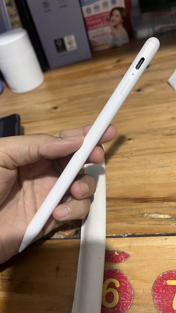kawaydotcom's tweet photo. WTS iPad 9th gen 64GB (wifi only) ex iBox

(+) Pemakaian wanita, stylus goojodoq, free casing (black), screen protector,  charger, &amp; Box

(-) Garansi expired

🏷 3,6 jt (nego tipis)

Alasan jual krn udh beli tab baru

Bisa cod Setiabudi/Tangerang/Toko Oren

#zonauang #zonajajan https://t.co/tpxaXkp0CP