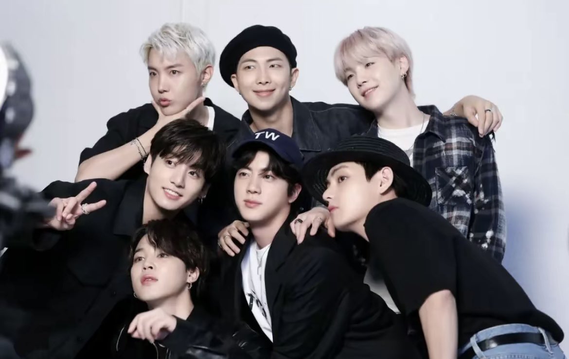 찐찐 tweet media