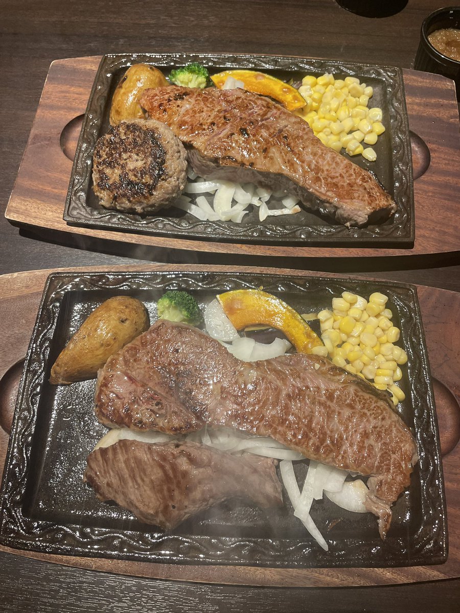 まーろん tweet media