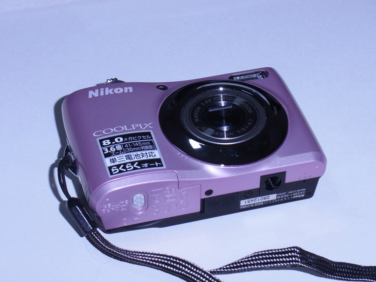 kiria1014's tweet photo. 내 최애 쿨톤 똑딱이🦩

📸nikon coolpix L21 https://t.co/JEsUHJABco