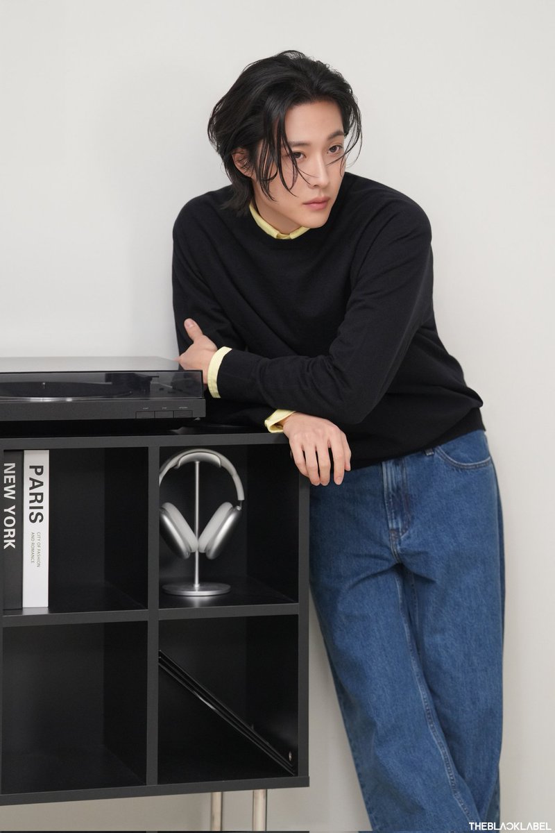 𝖫𝖾𝖾 𝖩𝗈𝗇𝗀-𝖶𝗈𝗇. tweet media