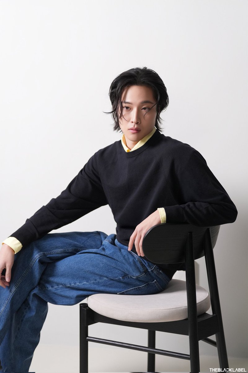 𝖫𝖾𝖾 𝖩𝗈𝗇𝗀-𝖶𝗈𝗇. tweet media