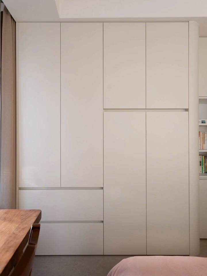 Rorat FeiadIend. tweet media