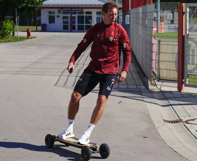 Chris1900 tweet media