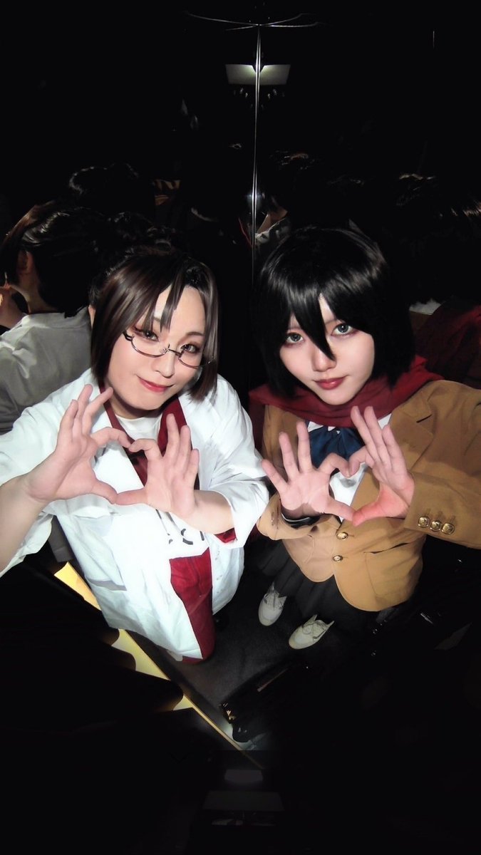 Shigu_cos's tweet photo. 同じものになっちゃうけどみのちゃんと巨中併せしたの見てみてフォロワ〜〜！！🎶とっても美人で可愛い🧣と一緒にいれて楽しかった🥰🥰 https://t.co/nXNJJBQmWT