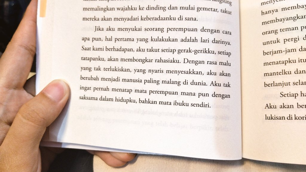 literareys's tweet photo. i hate how much i get Raif Efendi... 🥲 https://t.co/s1ZdKWT6C3