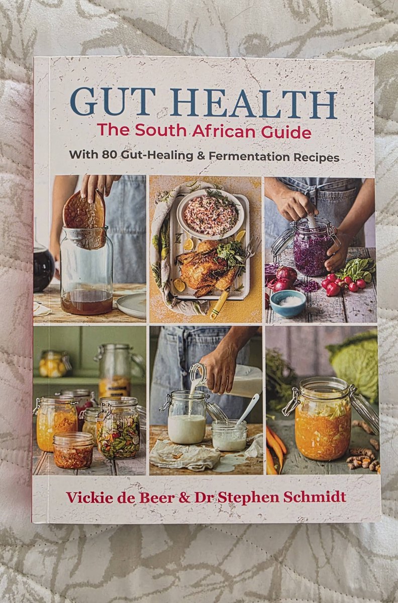 Devi_HQ's tweet photo. #BetweenMyCovers
📚📚📚
#GutHealth #TheSouthAfricanGuide
✍️✍️✍️
#VickyDeBeer #DrStephenSchmidt
It was only after a visit to #BrookdaleHealthHydro in the #Midlands, did I learn the link between your gut and your brain.
I left Brookdale with a #Scoby and am now, a self-styled #KombuchaQueen
This is the book I have been waiting for.
Simple recipes which are designed to make your gut sing.
That, and a guide to understand the #why.
It really isn't just another health book - it is the manual your body wishes it had come with.
@JBP_local