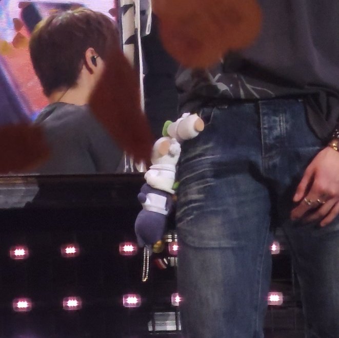 me0kee's tweet photo. 냥덕이랑 멍룡이 머함? https://t.co/D34xsYYOqF