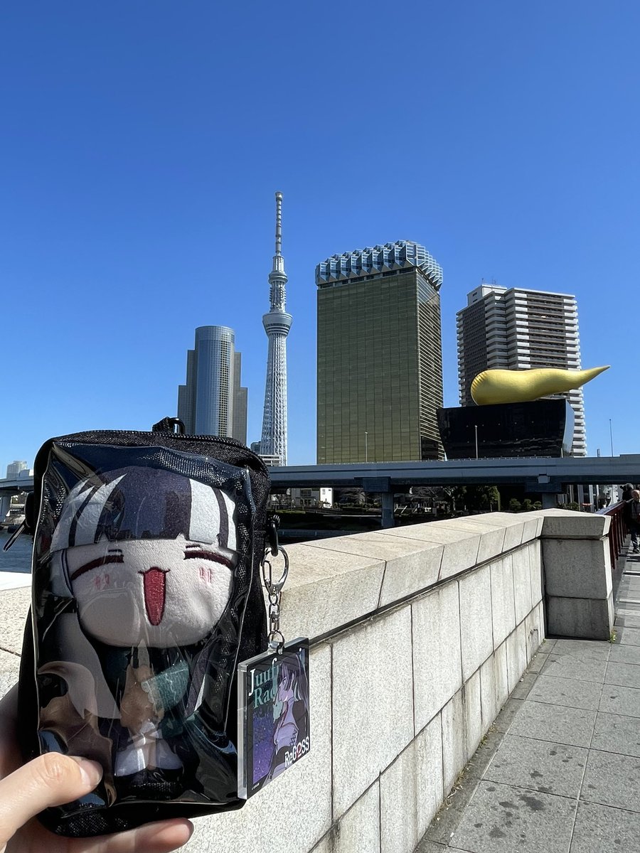 expofes3日目はチケット取れなかったので東京観光してきた〜
心優しいわたメイトさんに美術館のチケットを頂いたので推し活まで出来てしまいましたー感謝🙏
らでんちゃんのfesでの活躍を直接見ることは出来なかったけど、楽しい旅でした〜！
来年は全通目指すぞ！
 #hololiveEXPOfes2026