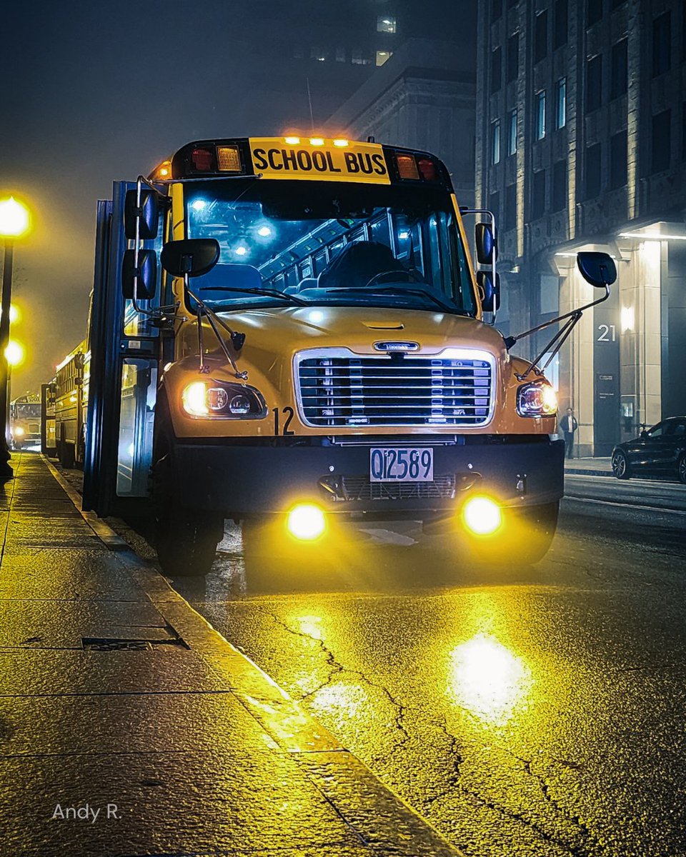 Thomas Built Buses tweet media