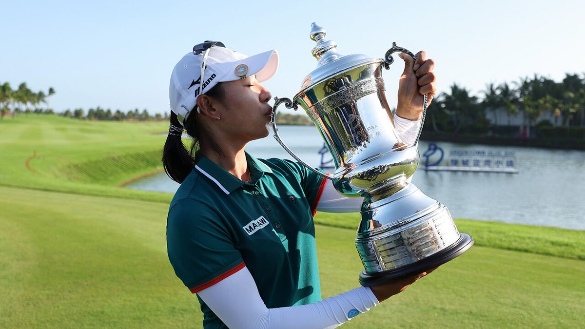 SBS8news's tweet photo. “이미향, 블루베이 LPGA 제패…9년 만에 우승·통산 3승
👉 기사 확인 : https://t.co/AsQk4BJ7hj

#lpga #이미향 #중국 #한국 #태국 #미국
도움이 되었다면 기사를 공유(재게시)해 주세요!” https://t.co/Rc63DXi3O9