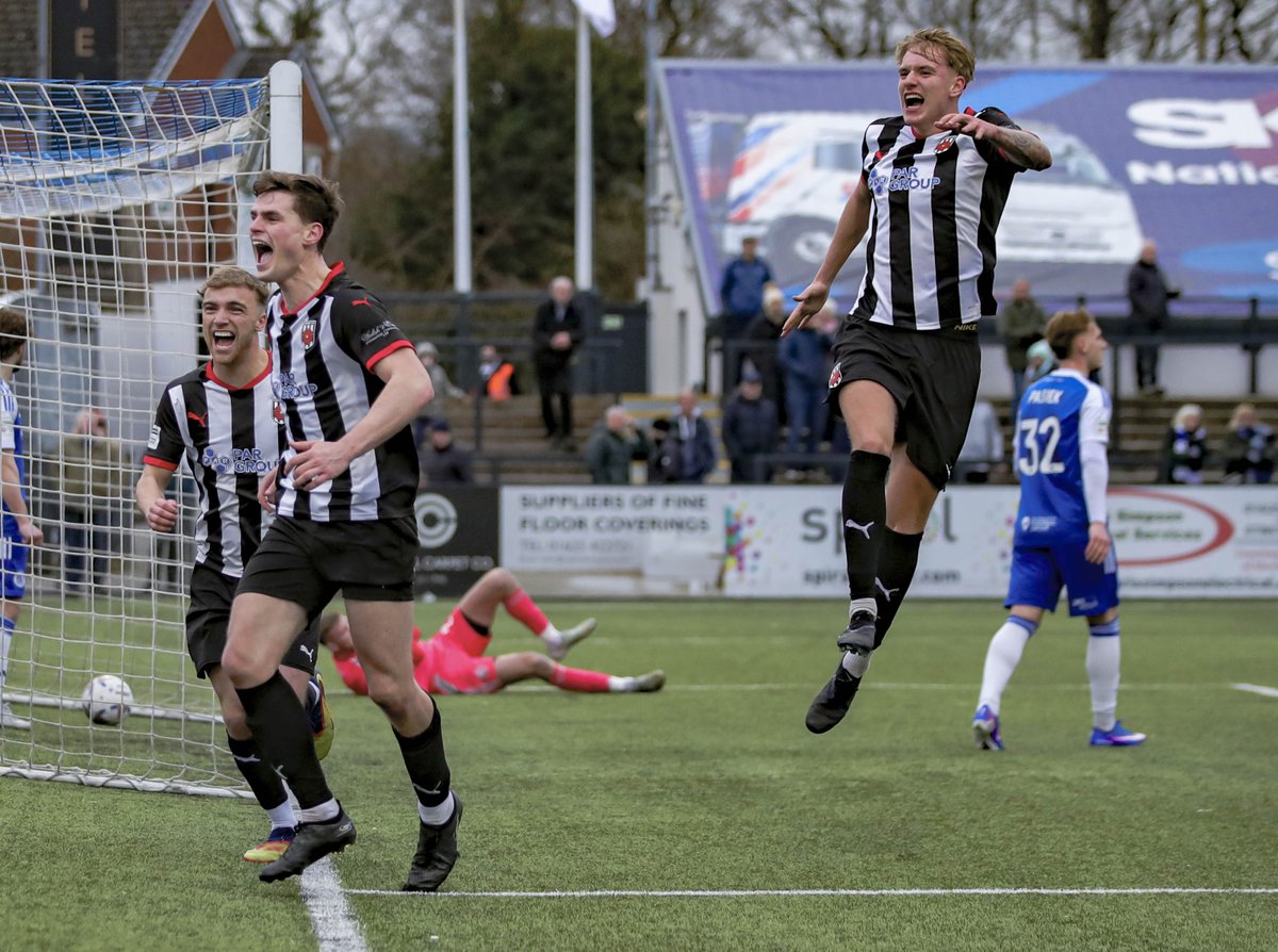 David Airey tweet media