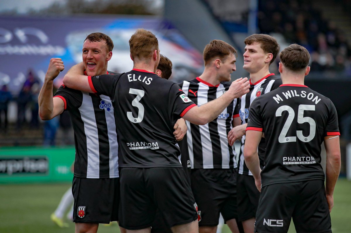 David Airey tweet media