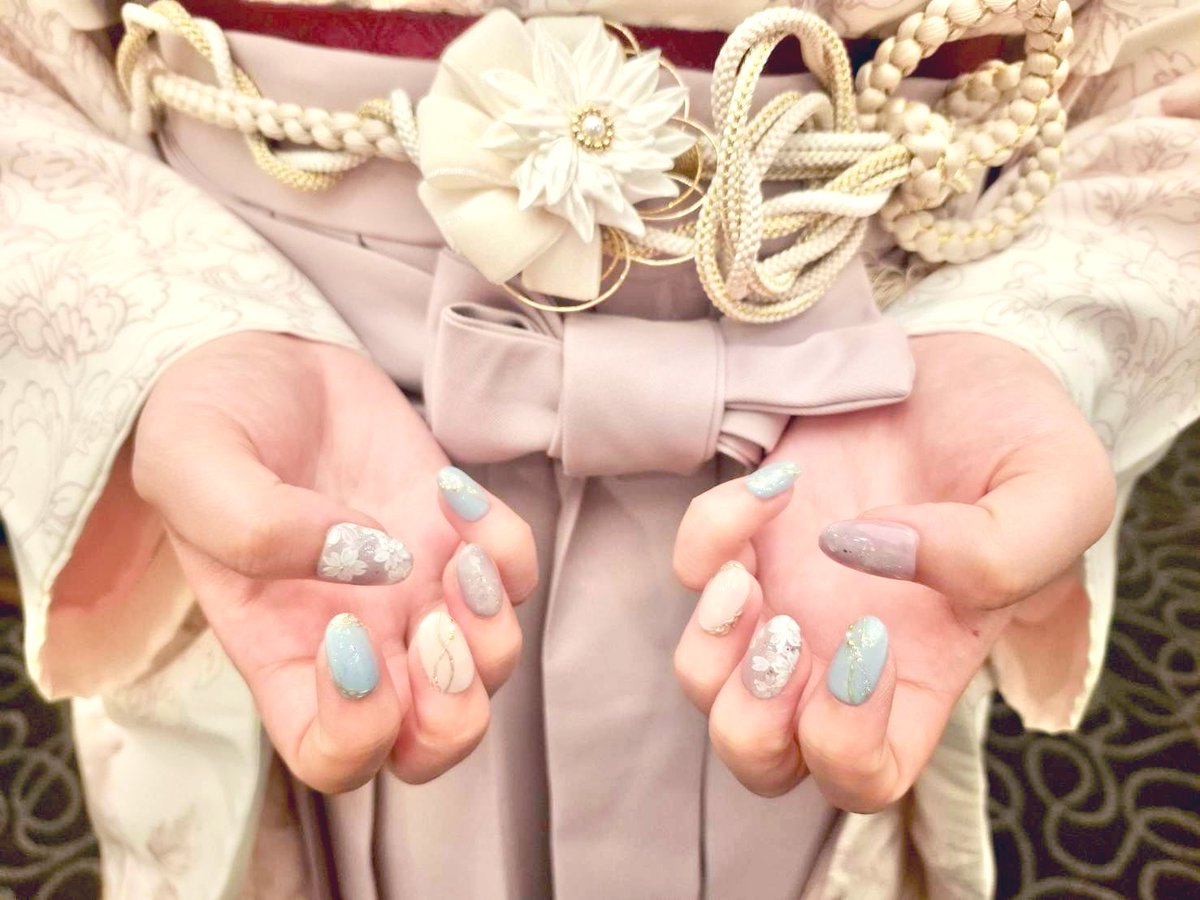 エステル tweet media