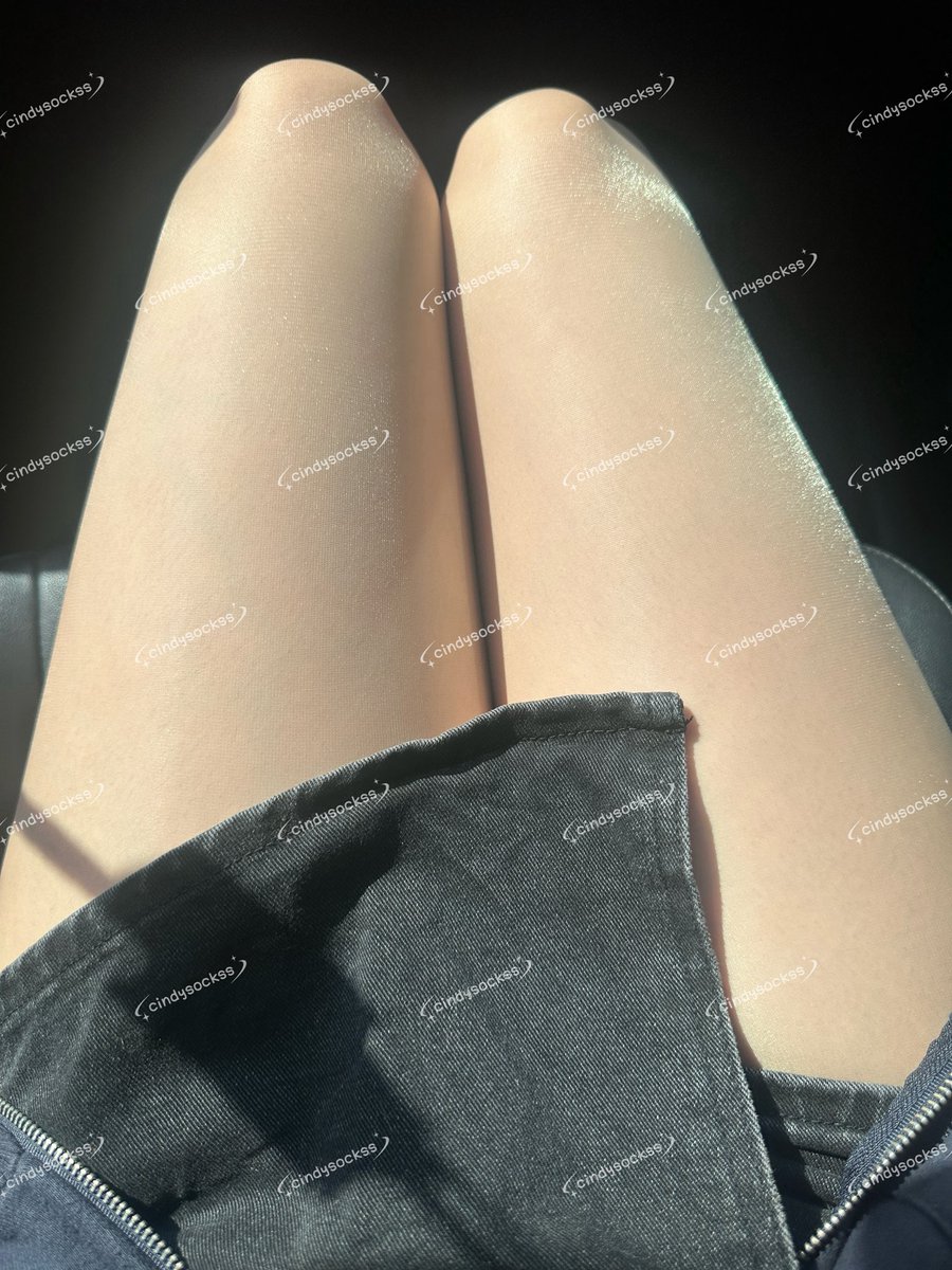 cindysockss's tweet photo. 棒球經典賽⚾️台灣vs韓國這場大家有看嗎！老師在螢幕前狂尖叫！整個超緊張的！
雖然我不是棒球迷 但是12強、經典賽 老師都有看🥹肯定要幫臺灣隊加油的吧！

今天很開心 只要是今天下單的寶寶 通通都免運！ヽ(*´∀｀)ノ

現貨
白襪*1、膚絲*1

#原味 #絲襪 #白襪 #棉襪 #膚絲 https://t.co/Guip3z6kWx