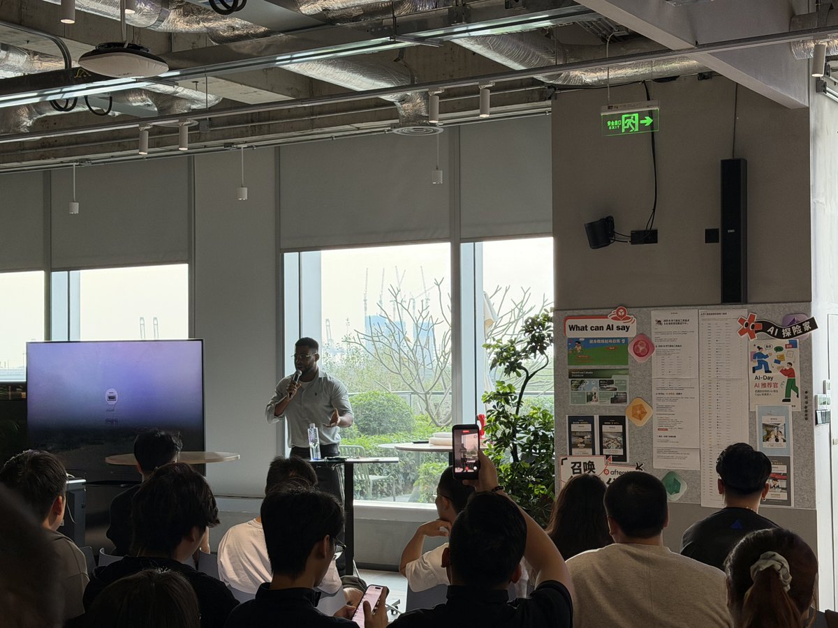 scout5645's tweet photo. openclaw meetup https://t.co/joL7dl45H3