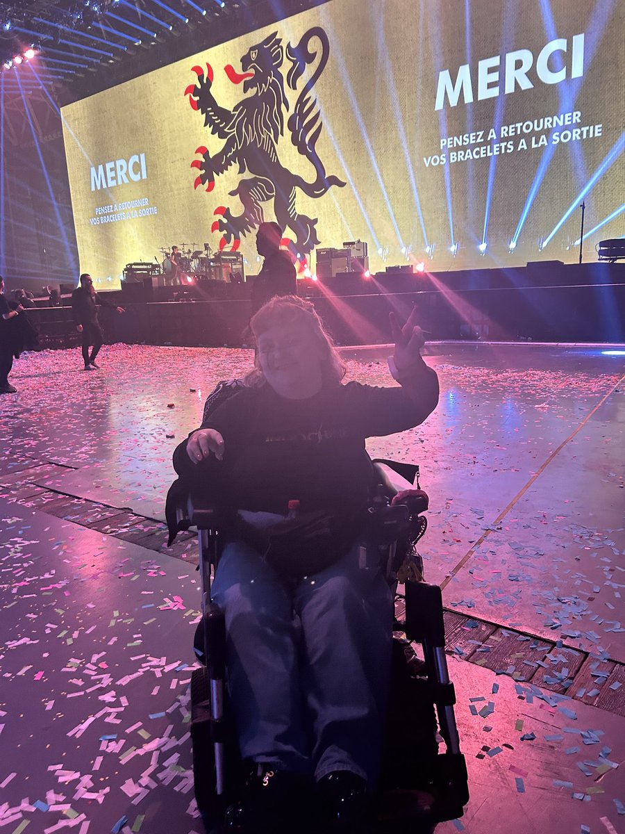 Angel - PUNKER 🎸 𝕀𝕟𝕕𝕠𝕔𝕙𝕚𝕟𝕖 tweet media