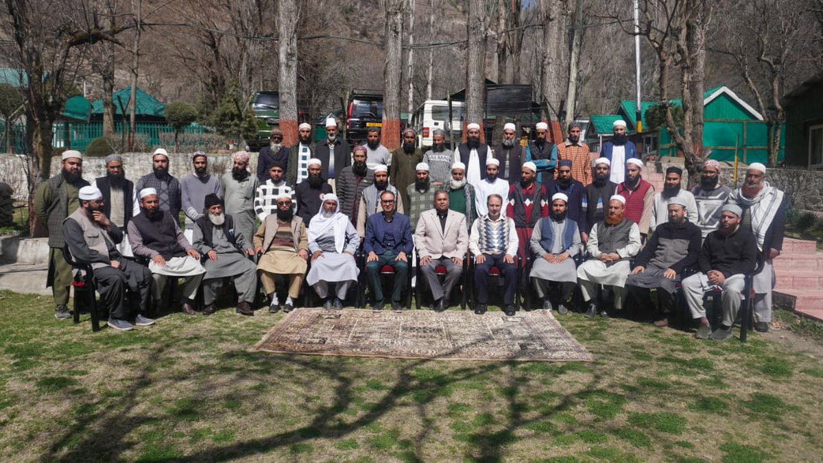 Inside Kashmir tweet media