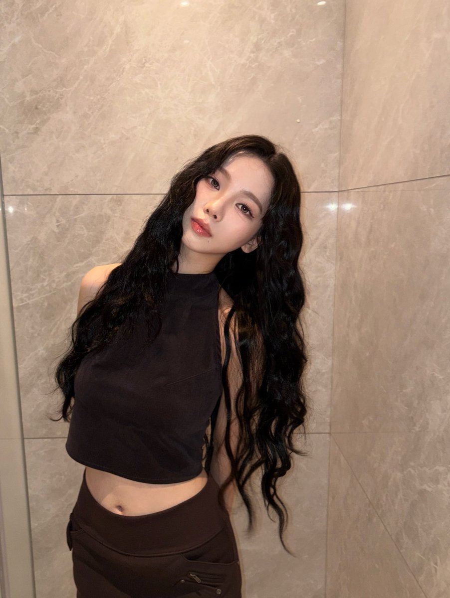 karinaspics's tweet photo. katarinabluu instagram update https://t.co/lRMHGJExv2