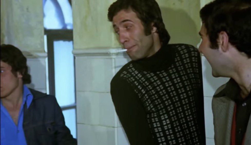 Biri Yusuf Tekin’e 1975 yılındaki Hababam Sınıfında bile tuvalet olduğunu söylesin!