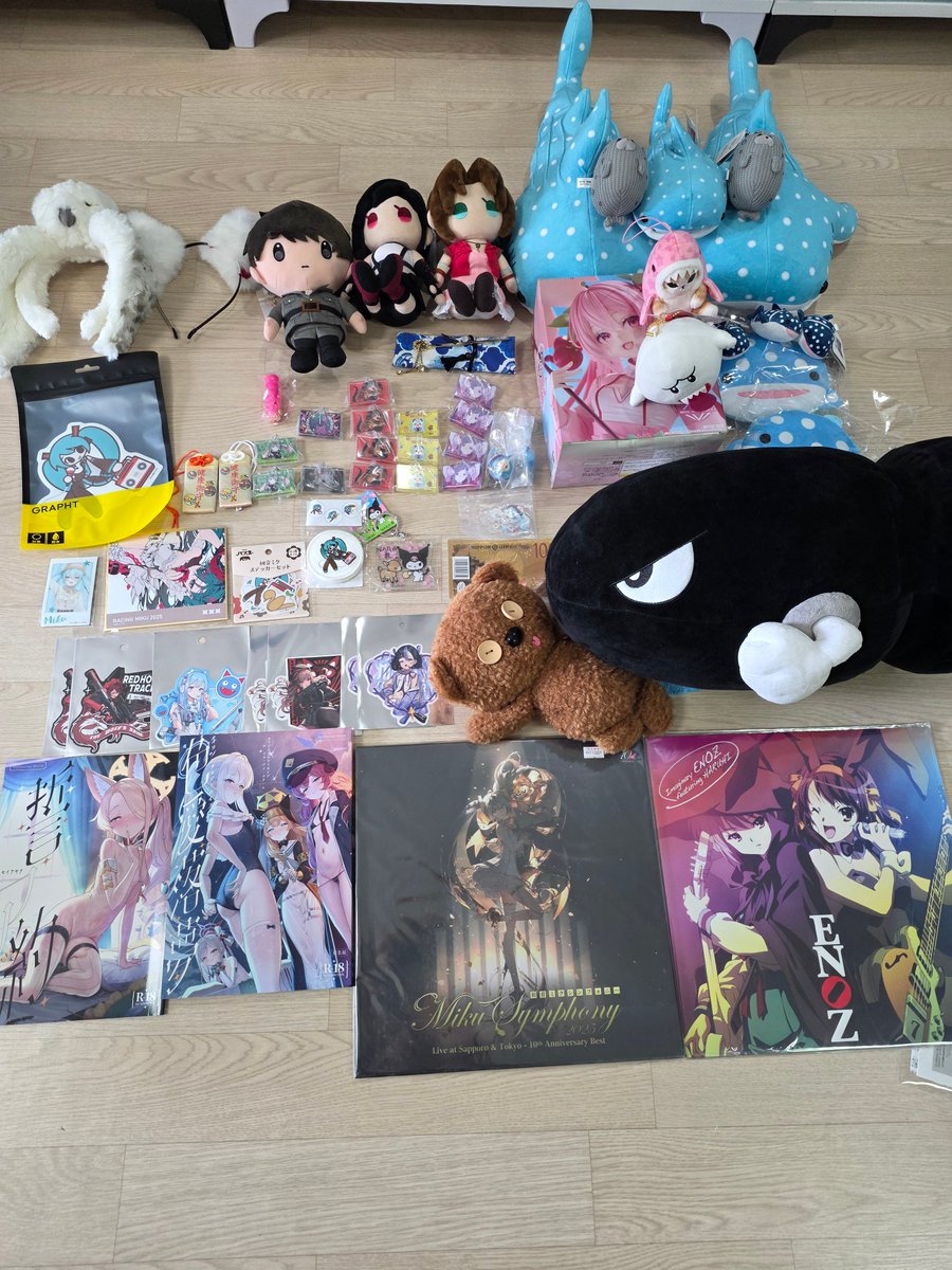 FixStone_'s tweet photo. 오사카 7박8일 여행 후기.
아쉬움이 없다는건 거짓말일거고.
대신 사고싶은건 진짜 다샀다.
그리고 역시 귀갑은 아름답다.
특히 난 뒤가 제일 섹시하다 생각한다.
#오사카잘놀았다 #사고싶은거다샀다 #귀갑은언제나아름답다 https://t.co/ydPoDGuhht