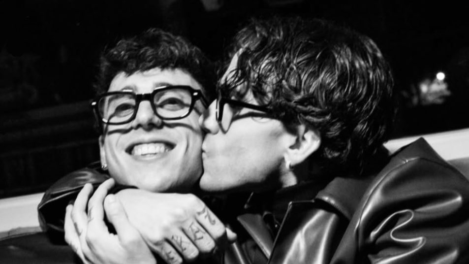 _fallingforlou_'s tweet photo. Immagina accusare i due Luca di queerb4it1ng senza sapere che Luca7 è sempre stato questo tipo di persona con i suoi amici😭 non è bello vedere due ragazzi che si vogliono bene e che hanno una bellissima amicizia? Preferite la mascolinità tossica? Peggio per voi https://t.co/0YX7wjPlWe