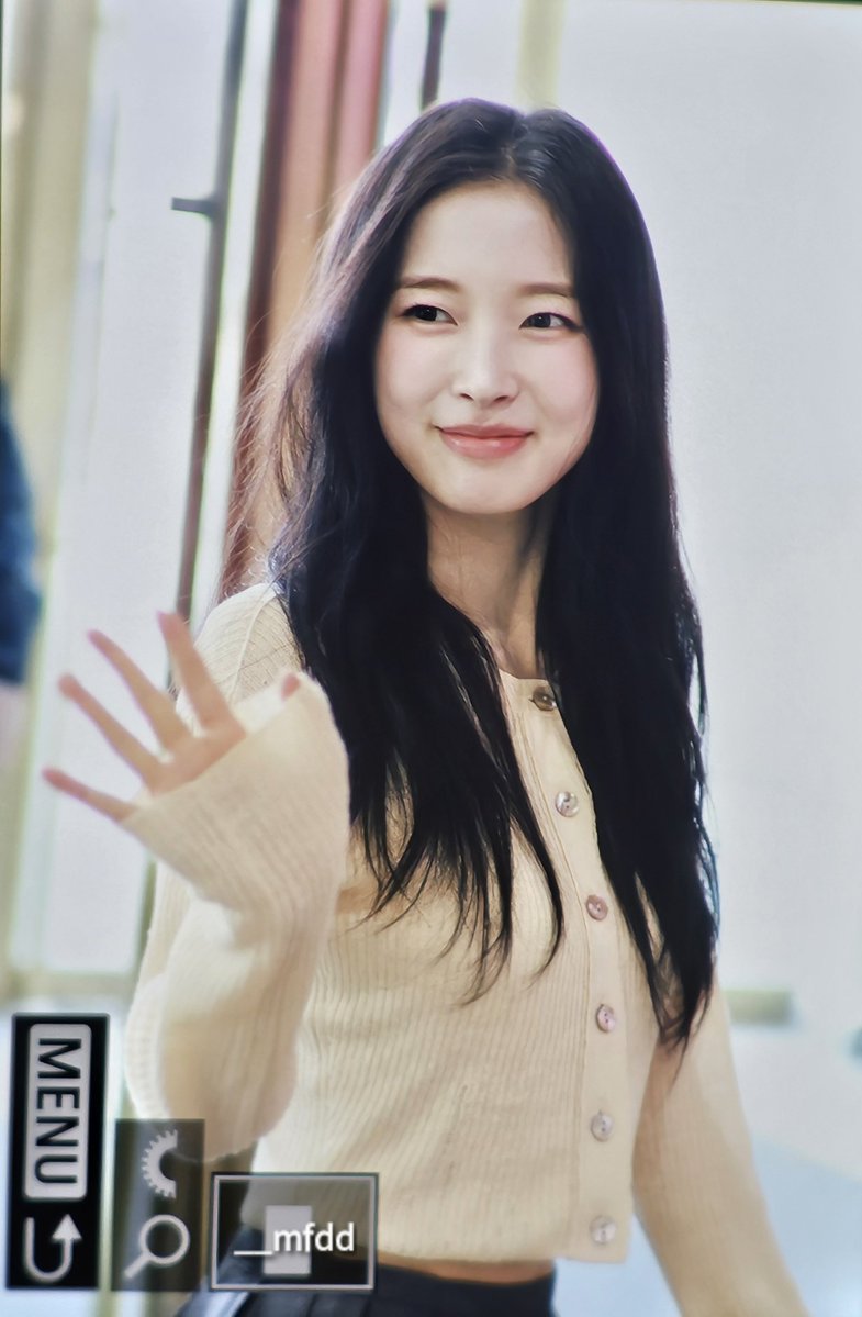 Arin    

260308

롯데시네마 김포공한 출근

#아린 
#Arin 
#오마이걸