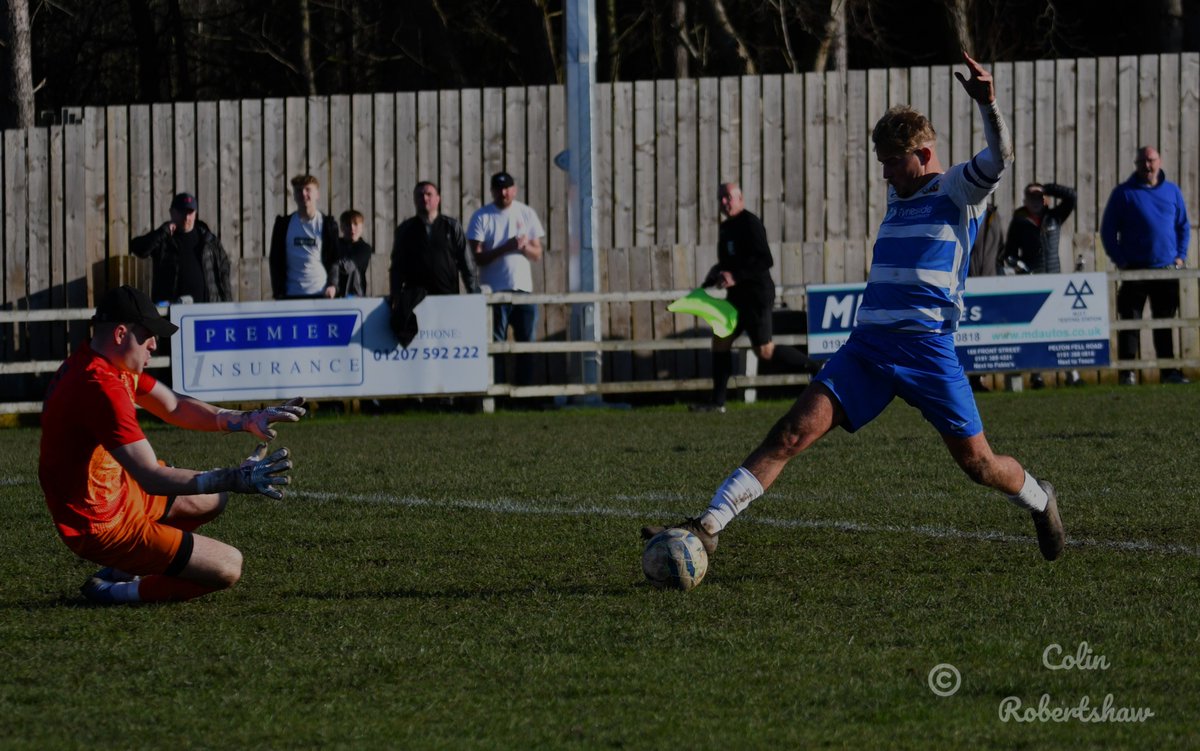 RACAimages's tweet photo. A few photos from Ryton &amp; Crawcrook Albion vs Chester le Street Town where the hosts won by a single goal in a tight contest at Moor Park. The full album is on my Facebook page and that of the club. @CestrianTweet @RACAFC1970 @EbacNorthernLge https://t.co/ZfAoYb5d7E