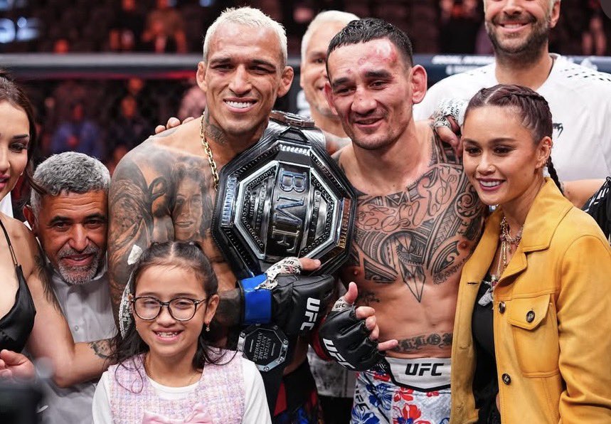 blackcat tweet media