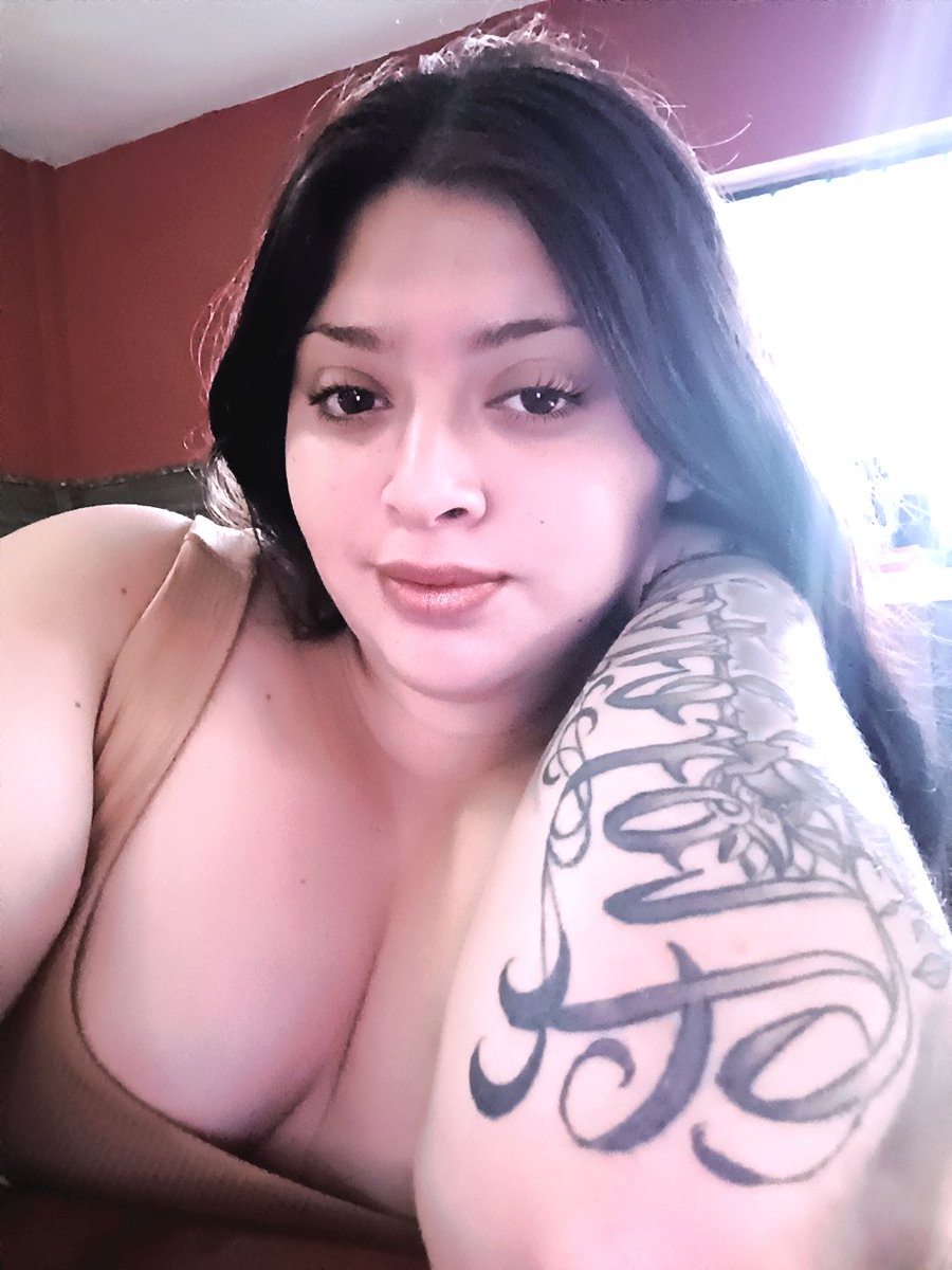bebabelt77's tweet photo. Hola precios@s 💋💋 https://t.co/zJxwbRsJeL