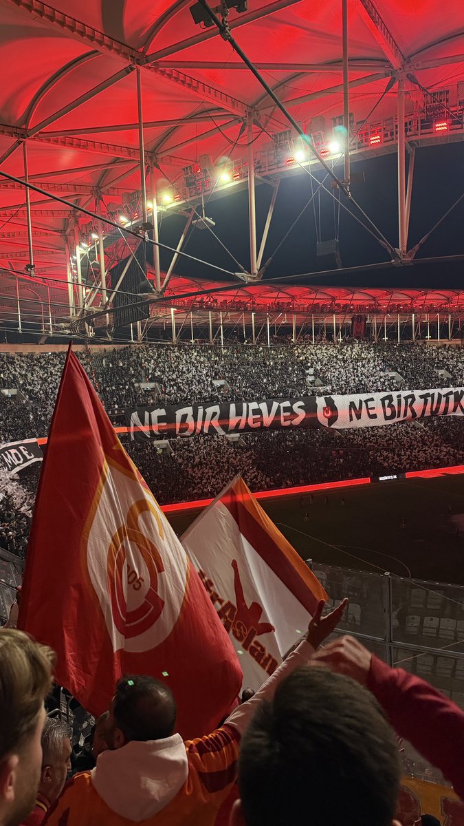 ardkmnn's tweet photo. @weghrumi sağol bro https://t.co/p1XWVG0wWO