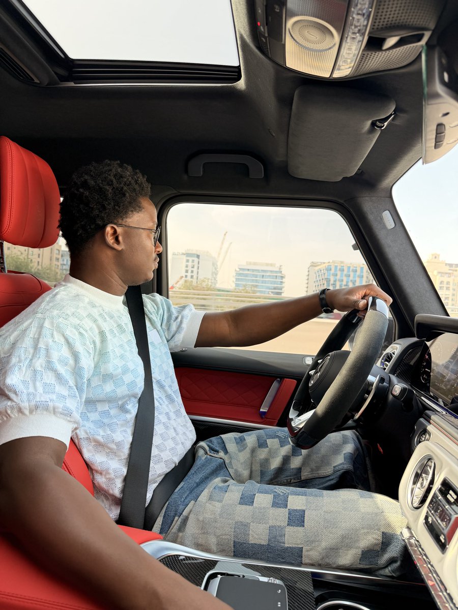 KojoForex's tweet image. POV: Dodging “Bombs and Missiles” in my 2026 G-63 in Dubai 🤣