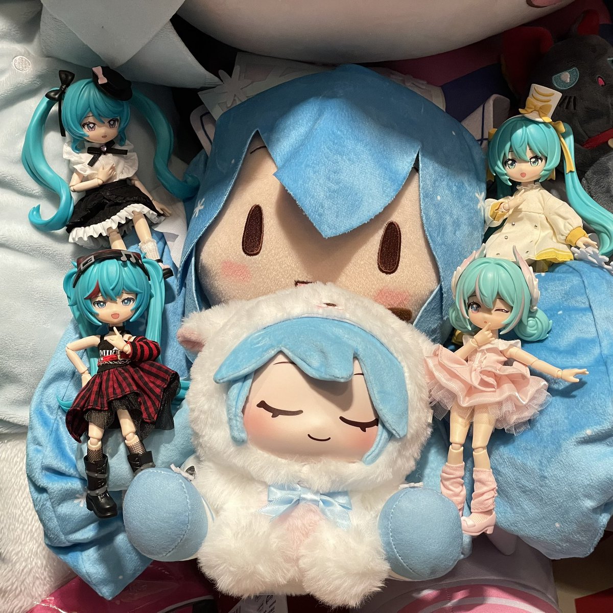 Alex Bionic tweet media