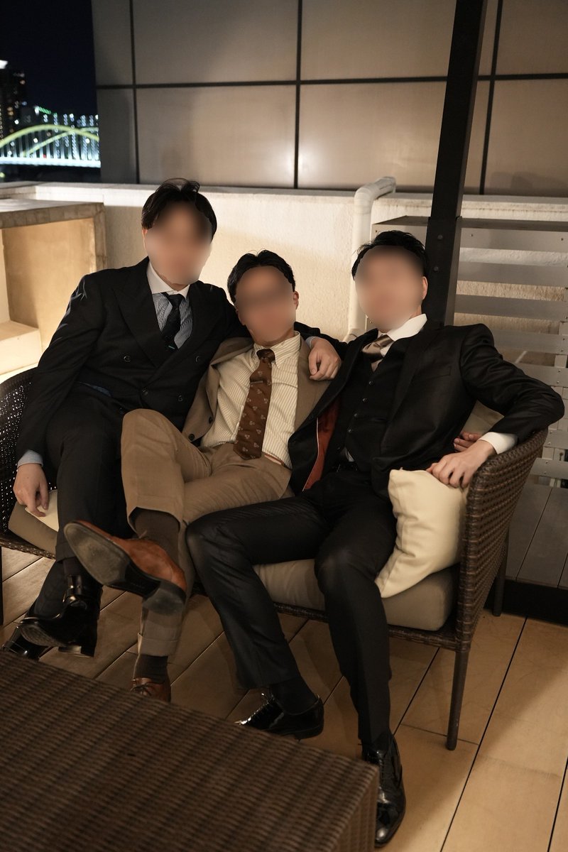 ryo991201's tweet photo. @SUITOFFJP SUIT OFFで新しい友達ができた✨
楽しい夜！
@suitboylife @SuitTBL https://t.co/6skxZHKfNo