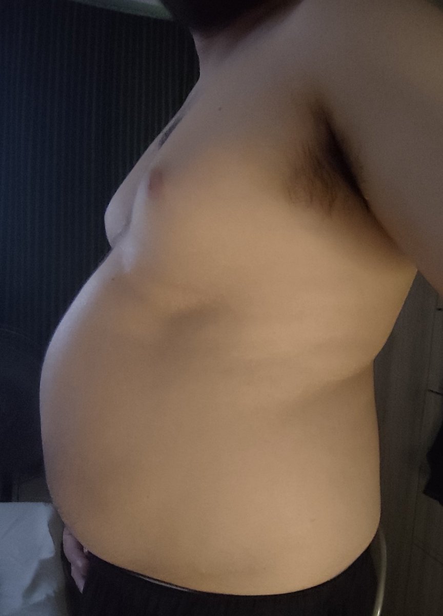 Maxballoon97 tweet media