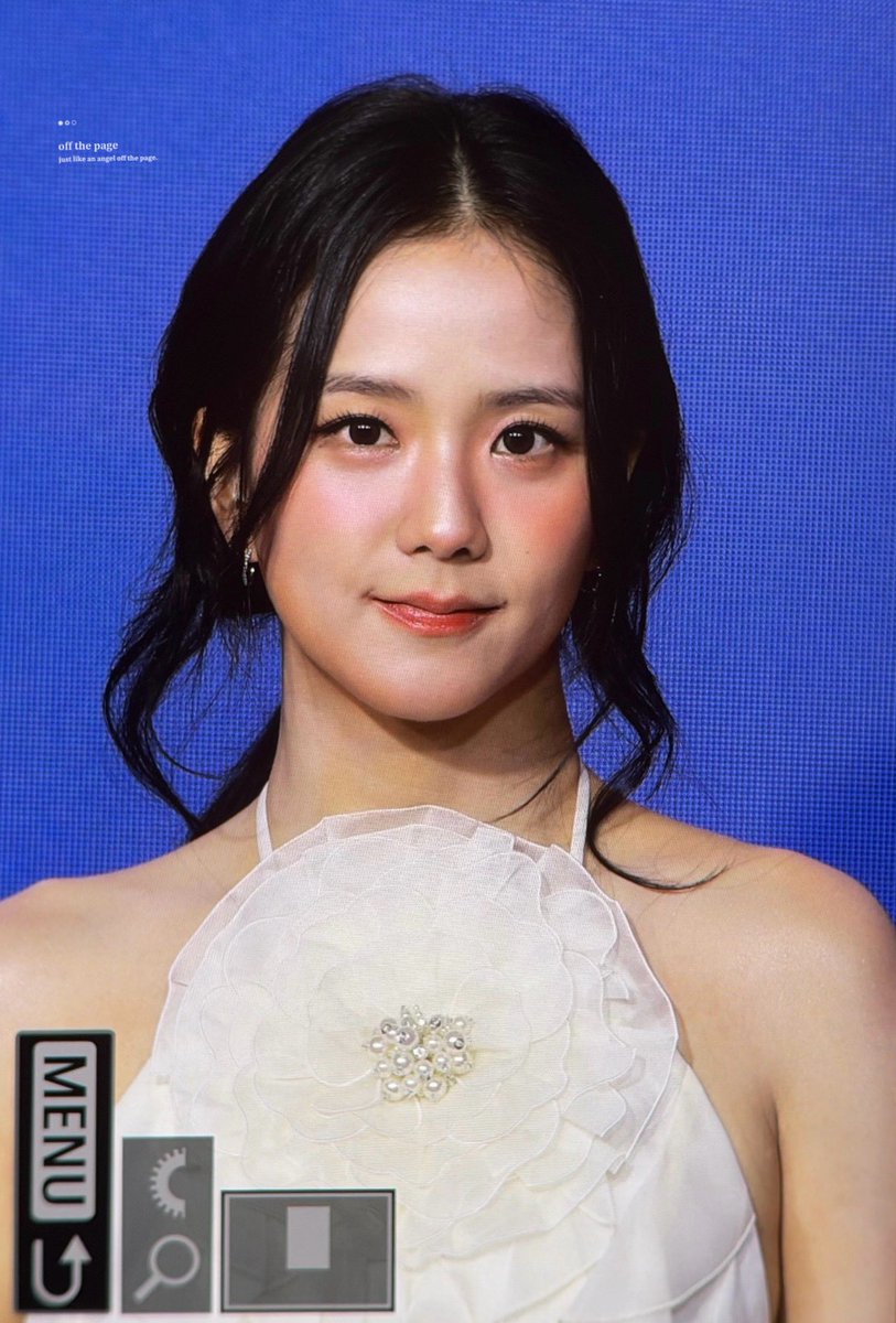 Off the Page🫨💓 tweet media