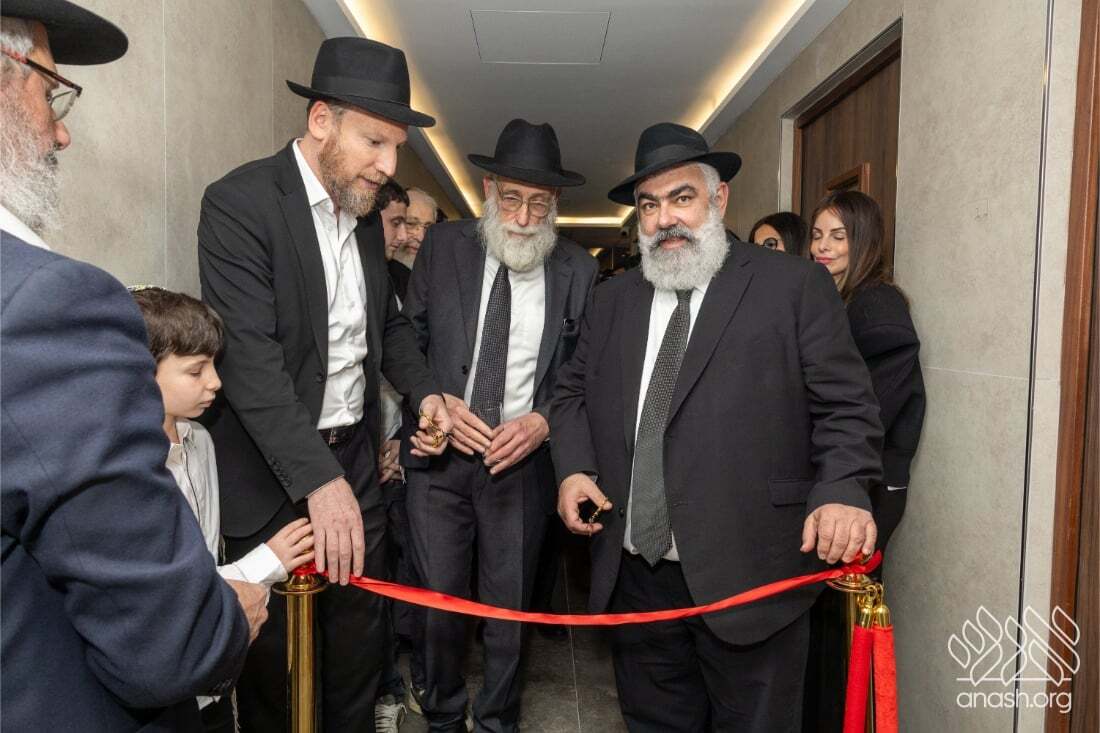 Magnificent Mikvah Inaugurated at Brunoy Yeshiva ift.tt/LFAbKMv