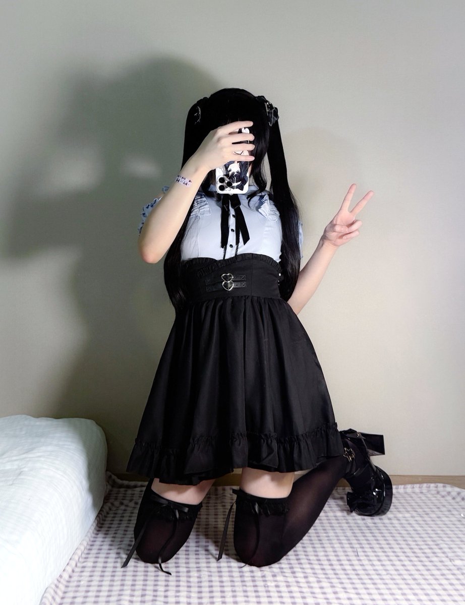 hikimaid's tweet photo. この服、かわいいでしょ🩵
이 옷, 귀엽지🩵 https://t.co/P8obO8fISG