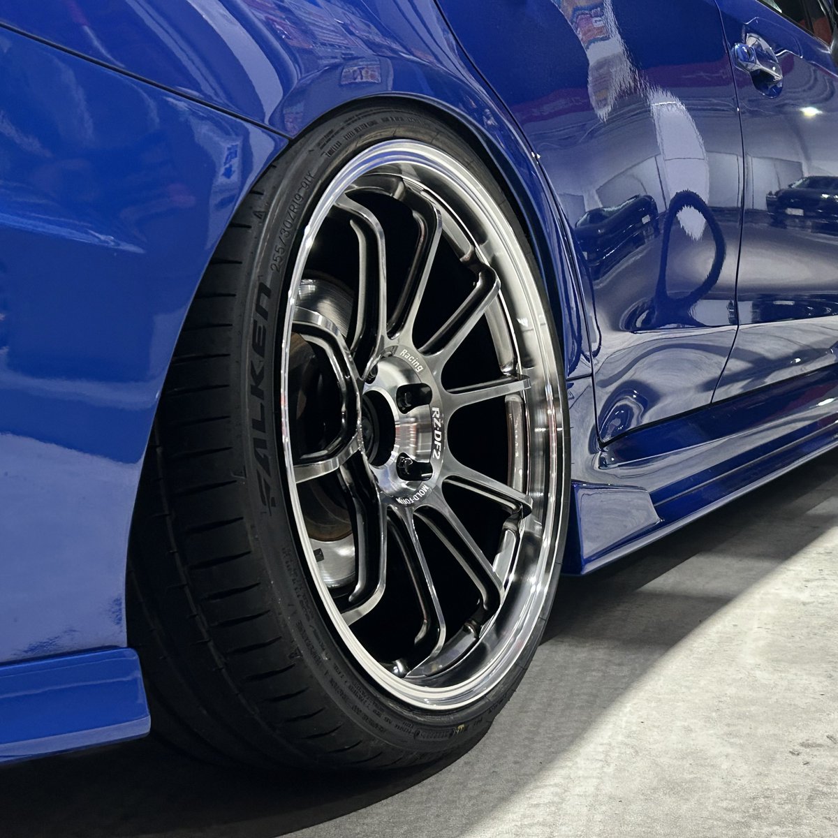 kyantamagakusai's tweet photo. New Style

ADVAN RZ-DF2 9.5J +29

キャンバー フロント5度 リア6度

CUSCO
ラテラルリンク
フロント・リア

AZENIS 
FALKEN FK520L 255 30 19

Jspeed
ワイドアングルアッパープレート

フェンダー爪加工

センターキャップ・キャリパー艶消し

テールランプ ウインカー クリア戻し

#VAB #VAG https://t.co/C8DvMUsPH2