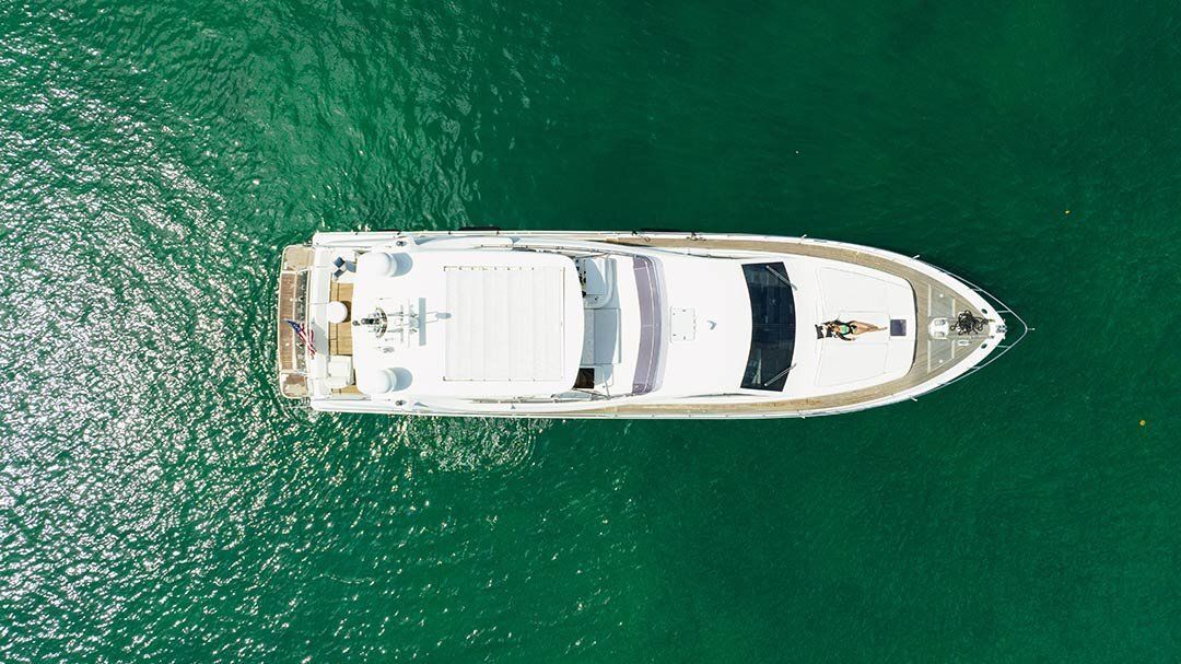🌴✨ Discover the enchanting waters of Fort Lauderdale, FL with our exclusive boat rentals! 🚤 🌊  🇺🇸

👉 Book your dream voyage today with Sailo boat rentals in Fort Lauderdale, FL: sailo.com/boat-rentals/F…

#Sailo #SailoFL #FortLauderdaleBoatRentals #FortLauderdaleYachtCharters