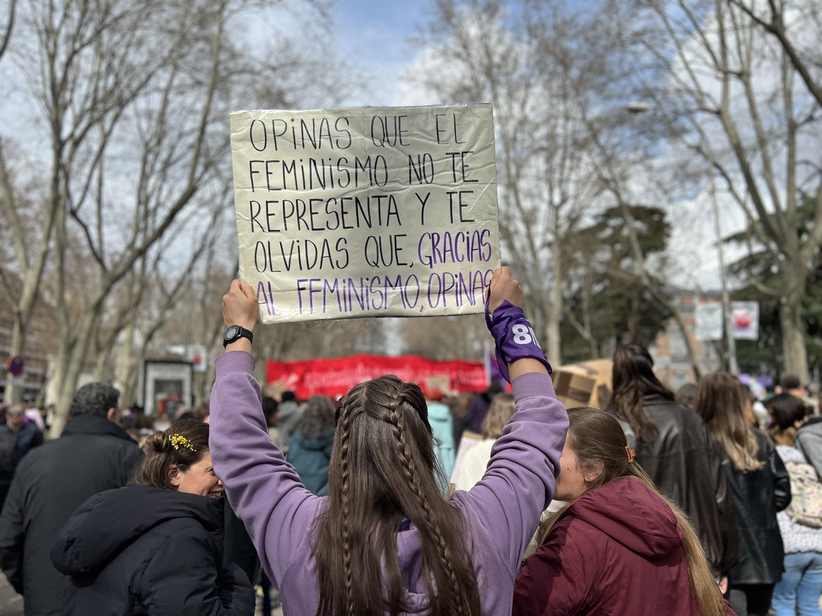 amnistiaespana's tweet photo. Yo quiero un mundo:
✖️Sin violencia de género.
✖️Sin discriminación.
✖️Sin miedo.
🟣Con igualdad.
🟣Con respeto.
🟣Con dignidad.
Por eso seguimos en la manifestación del #8M https://t.co/0Ga9GT0KRM